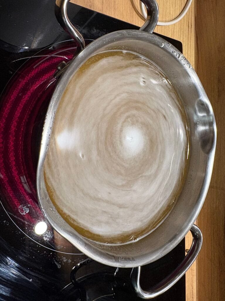 Napravite Medni Sirup Kod Kuće za Samo 5 Minuta 5 Medni sirup laka priprema kod kuce