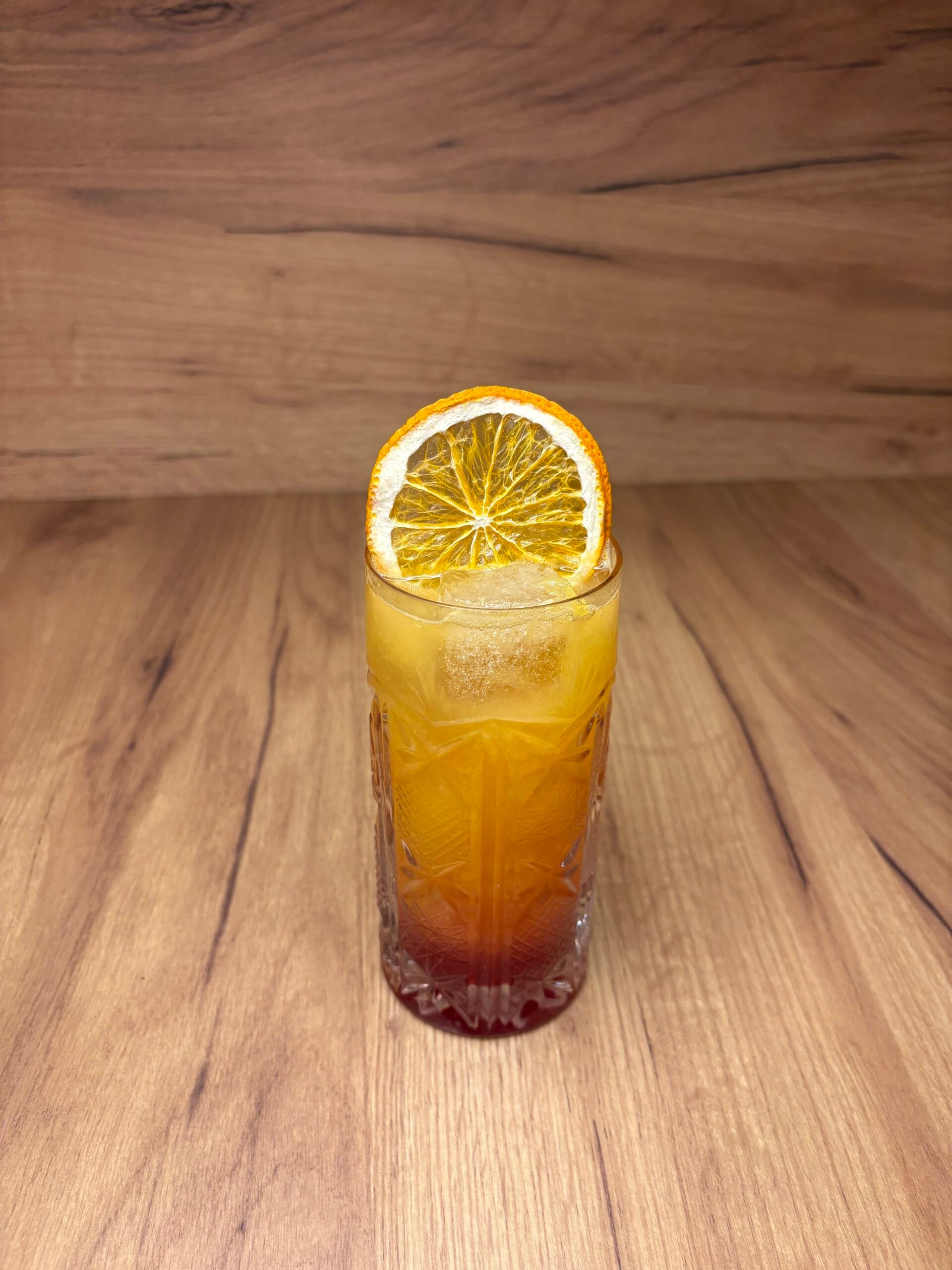 Tequila Sunrise Klasičan Koktel Sa Letnjim Vibracijama od Samo 3 Sastojka 1 Tequila Sunrise koktel