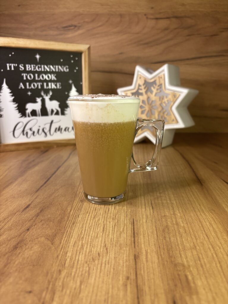 Irska kafa sa Baileysom i sirupom od cimeta