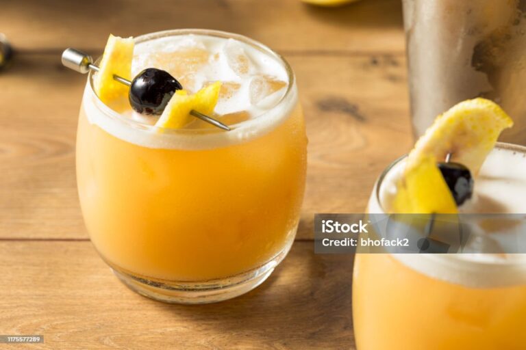 Amaretto sour Koktel Recept sa uputstvom