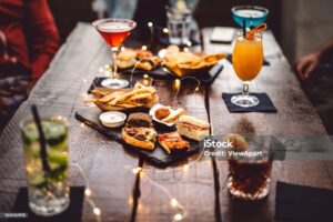 Kokteli Uz Srpsku Tradicionalnu Kuhinju