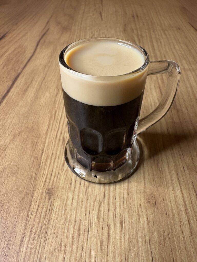 Baby Guinness šot